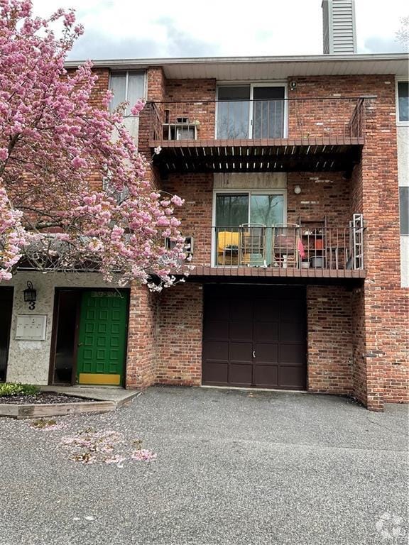 Apartments under 2,500 in Tuxedo, NY 2 Rentals