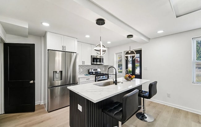 Photo - 917 Reverdy Rd Townhome