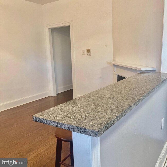 Foto del edificio - 309 2nd St NW