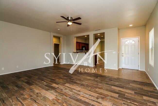 Building Photo - Your home is now ready to be moved into!