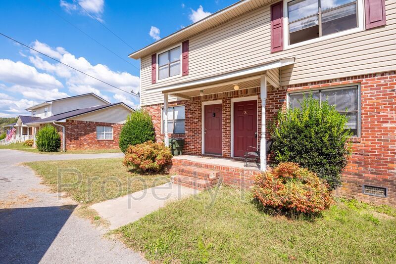 Primary Photo - 46 Bell Rd