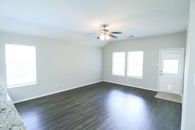 Foto del edificio - 6722 Hidden Colony Ln