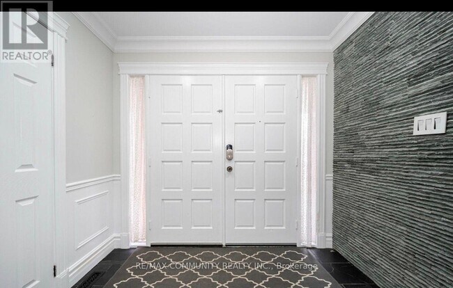Building Photo - 96 Zinnia Pl