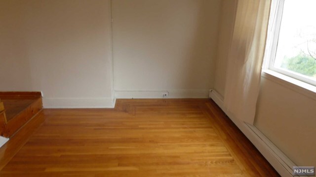 Building Photo - 182 Christie Heights St