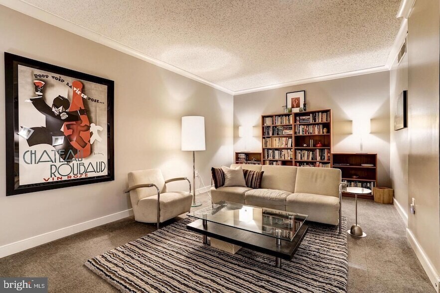 Foto principal - 777 7th St NW