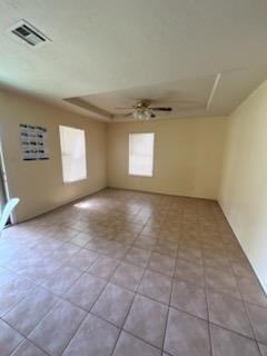 Foto del edificio - 2921 SW 28th St