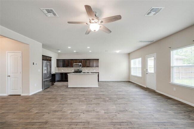 Building Photo - 2908 Tilmon Ln.