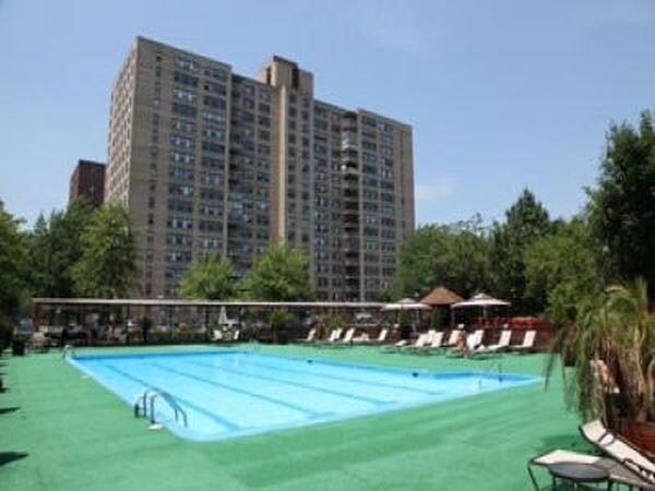 Primary Photo - 201 St Pauls Ave