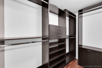 Building Photo - 2768 Carambola Cir S