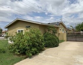 Building Photo - 1403 Stillman Ave