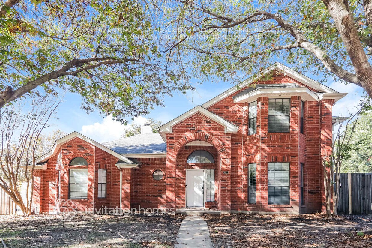 Foto principal - 727 Autumn Oaks Dr