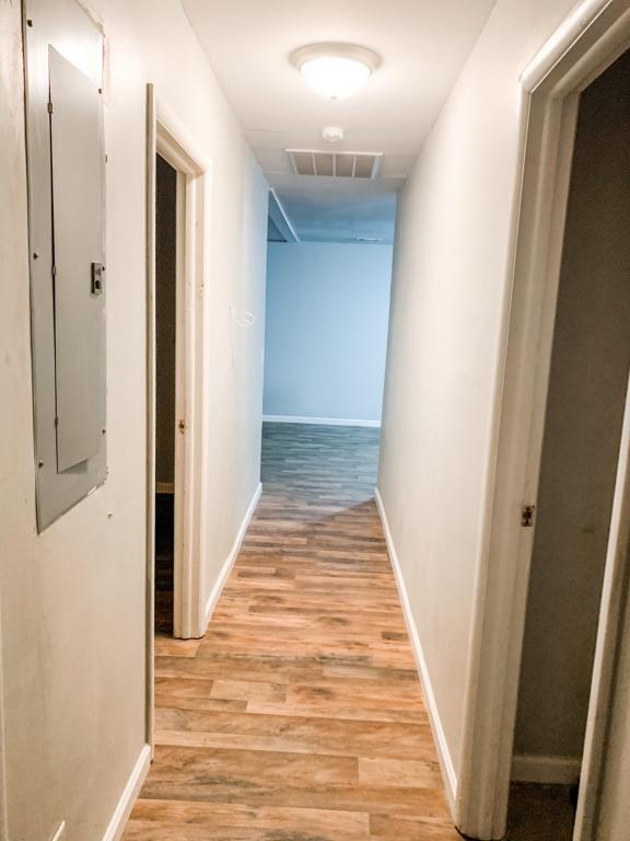 Foto del edificio - 130 N Deborah Cir