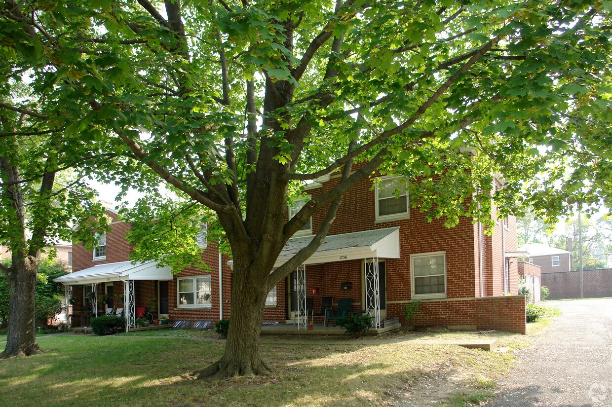 Foto del edificio - 1756-1762 Ashland Ave