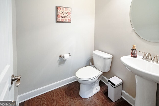 Foto del edificio - 107 Fairgate Dr