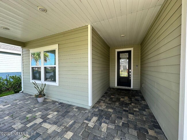 Building Photo - 92 Pine Candle Way