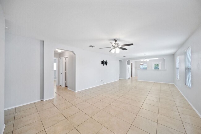 Foto del edificio - 7951 Oak Pointe