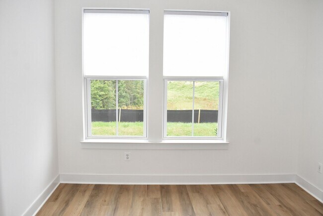Foto del edificio - 9604 Blue Ash Aly