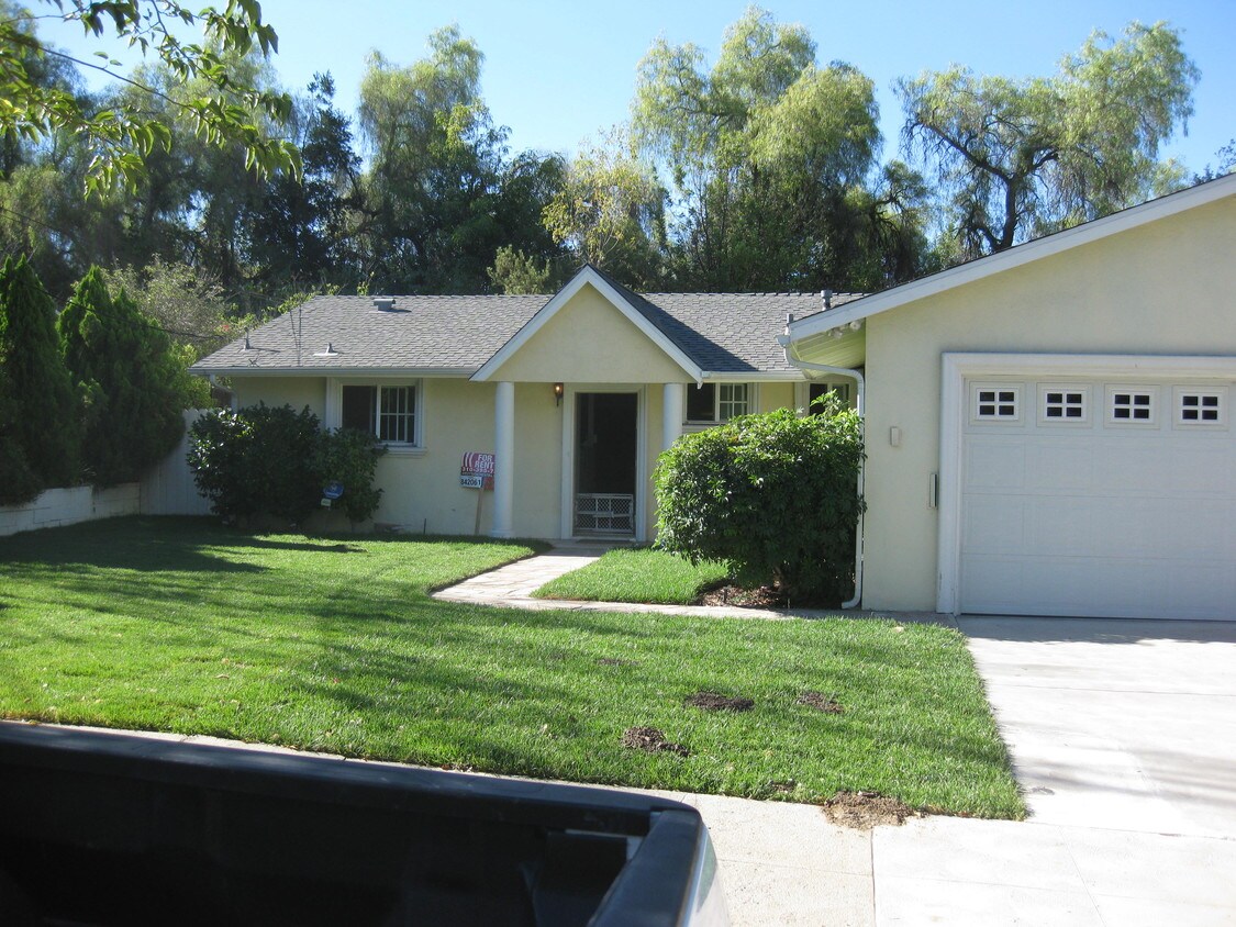 32 Houses Available for Rent in Woodland Hills, CA