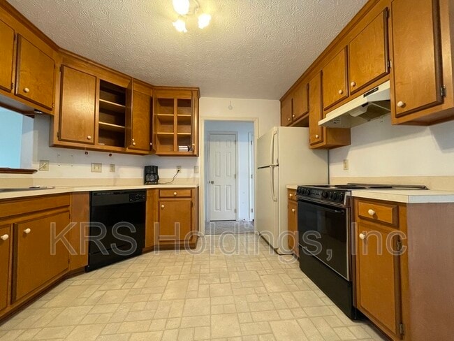 Building Photo - 622 McLaw Dr
