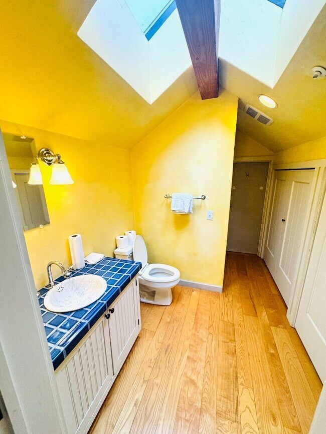 Foto del edificio - 1411 Native Sons Rd