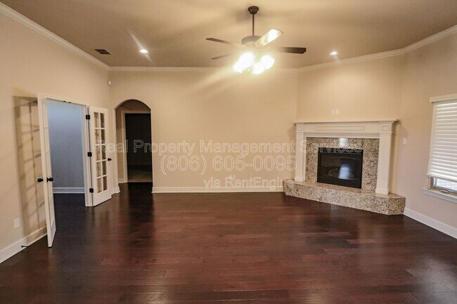 Foto del edificio - 9604 Justice Ave