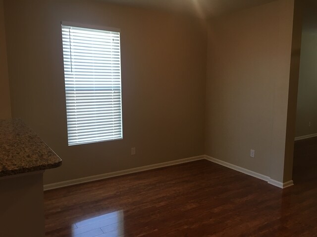 Foto del edificio - 106 Westwind Dr