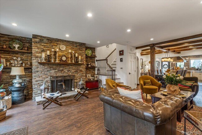 Foto del edificio - 68-48 Fleet St