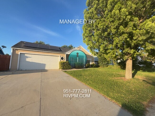 Building Photo - Spacious 2-Bedroom Home in Desirable Riverside Cul-de-Sac Near UCR!