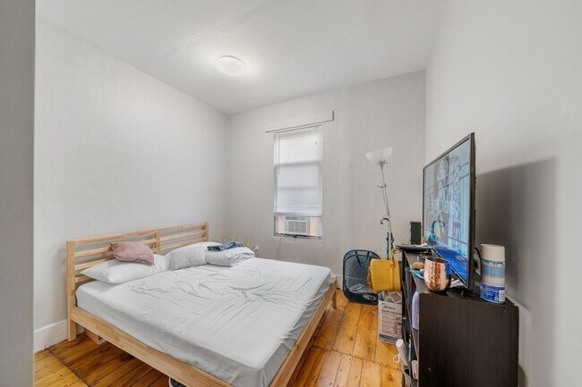 Foto del edificio - 77 Webster St