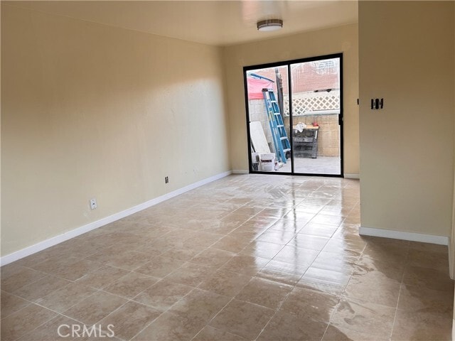 Foto del edificio - 3810 W Valencia Dr