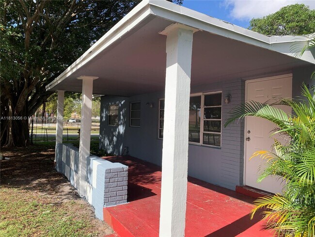 Foto del edificio - 2481 NW 178th Terrace