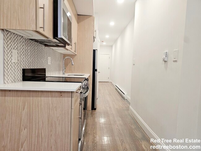Foto del edificio - 529 Beacon St