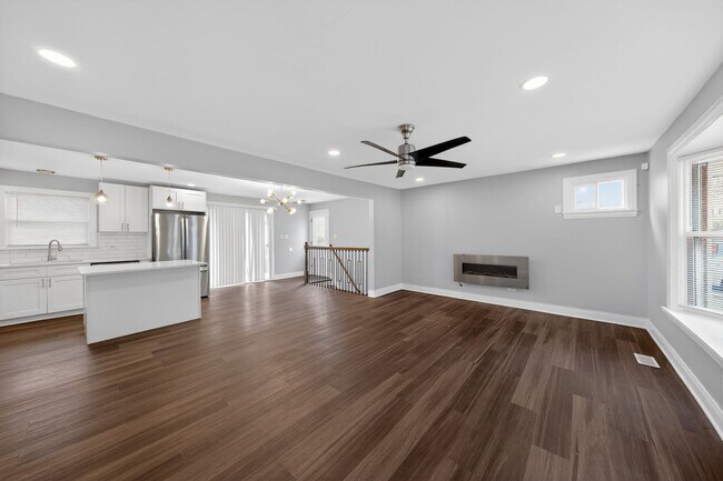 Building Photo - 4107 Applewood Ln