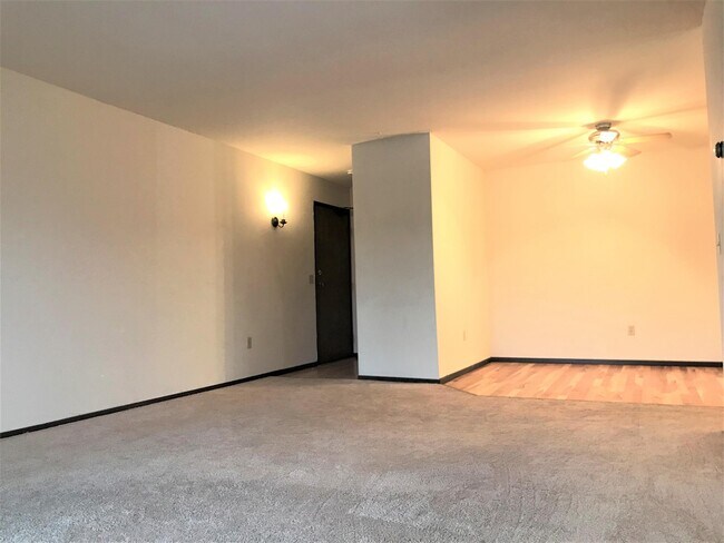 Building Photo - 2417 Chalet Gardens Ct