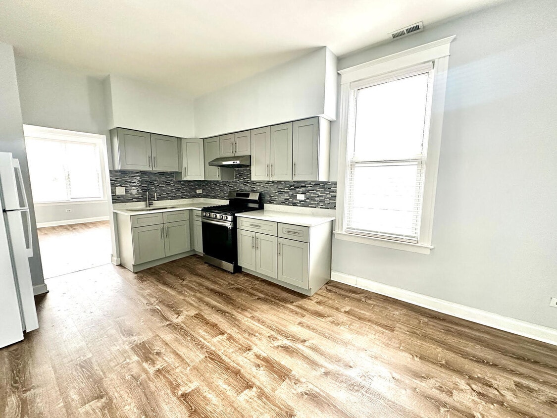 Foto del edificio - 931 W 32nd St