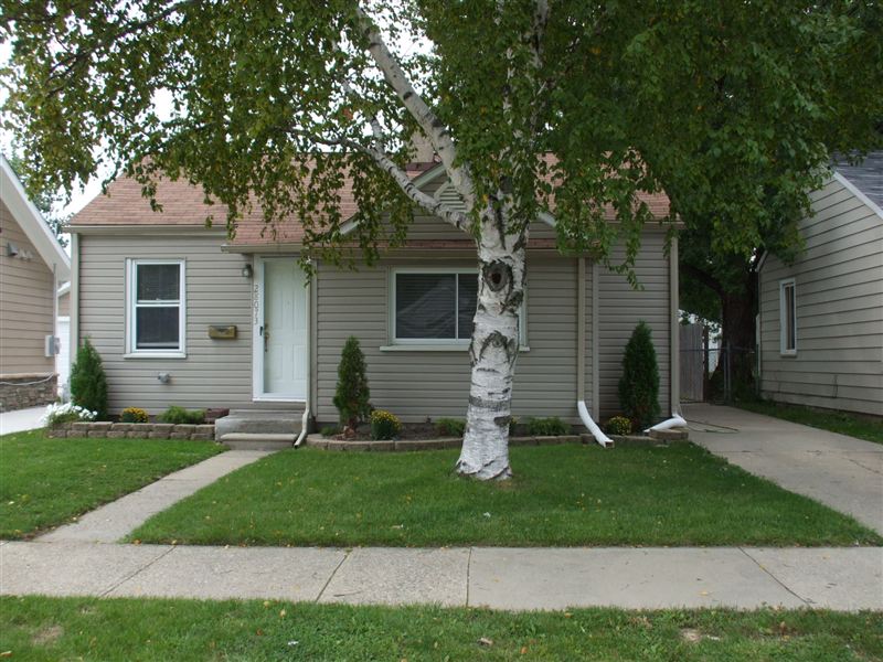 Primary Photo - 28073 Waverly St