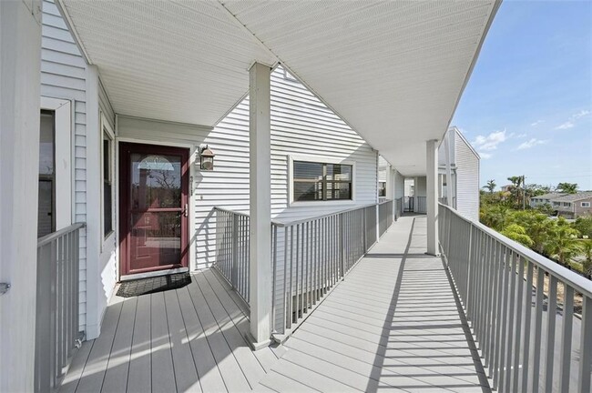 Building Photo - 515 Leffingwell Ave