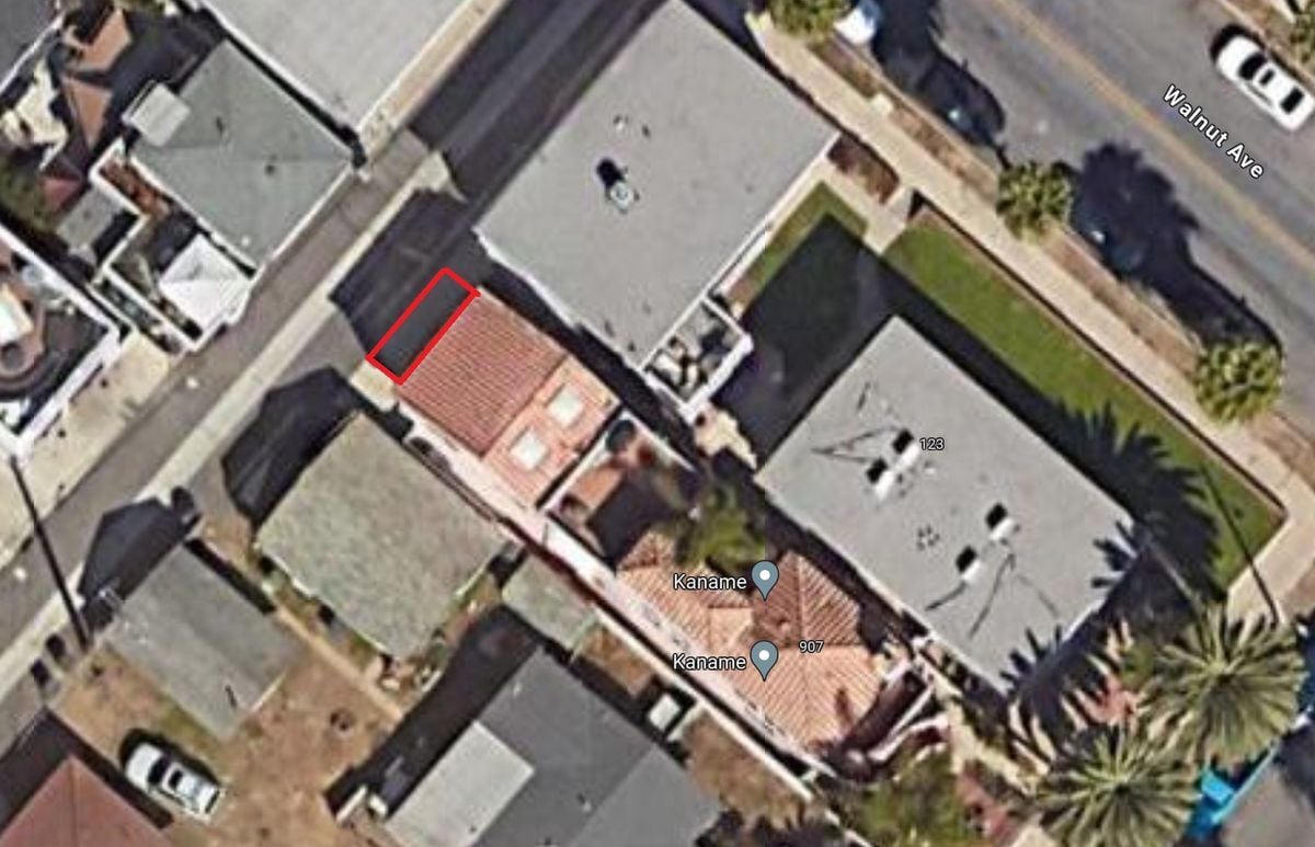 Building Photo - 119 9th St