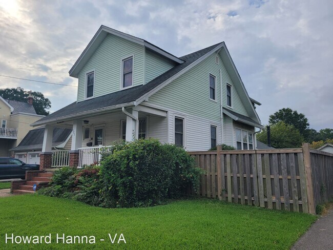 Building Photo - 3 br, 1.5 bath House - 127 E. 39th Street