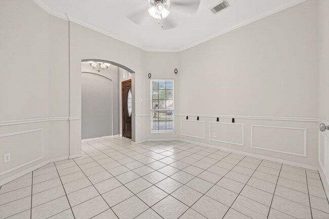 Building Photo - 11347 Corola Trail Dr