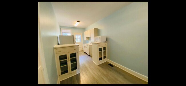Foto del edificio - 331 S Woodrow St