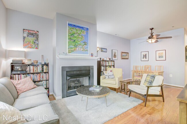 Building Photo - 2 br, 2 bath House - 263 14th St SE Unit B