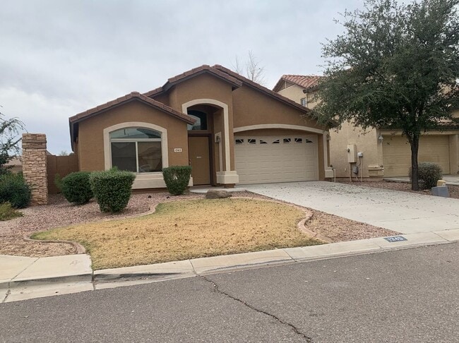 Foto del edificio - Spacious 3 bedroom 2 bath home in Circle Cross Ranch - San Tan Valley