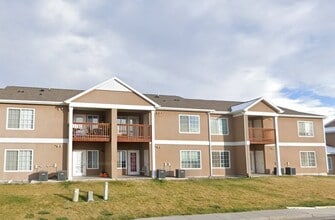 Building Photo - 614 Hill St