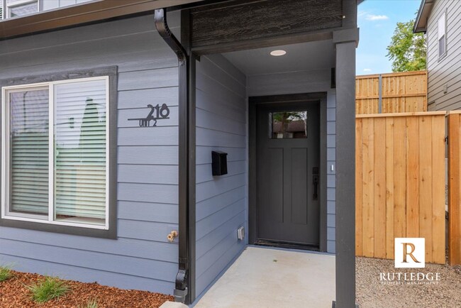 Foto del edificio - Newly Built 3 Bed/2 Bath Home in East Medford!
