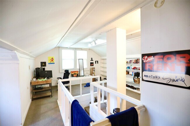 Foto del edificio - 1601 Colquitt St