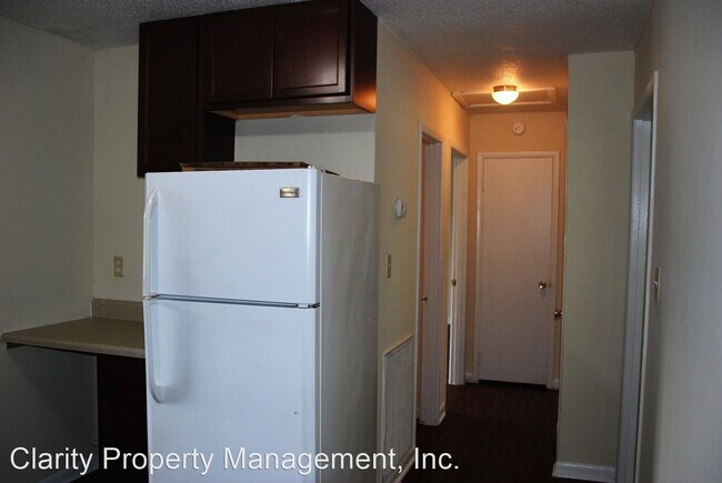 Foto del edificio - 2 br, 1 bath House - 2703 J Mac Circle