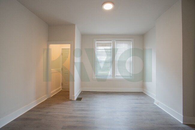 Foto del edificio - 2529 N Patton St
