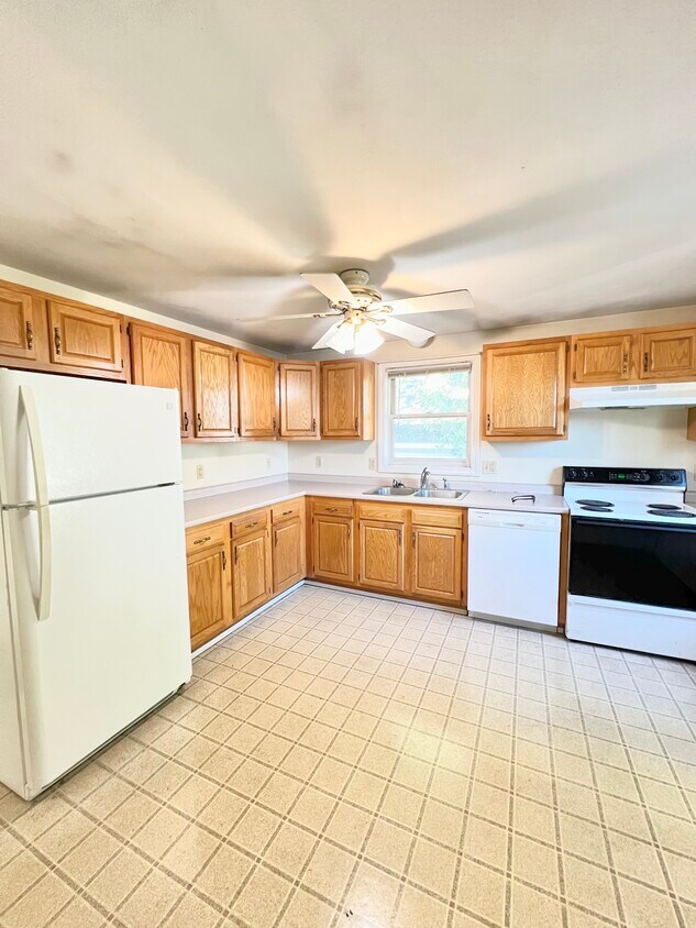 Foto principal - 553 Dix St