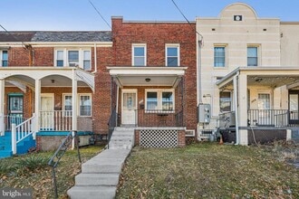 Building Photo - 2521 Benning Rd NE